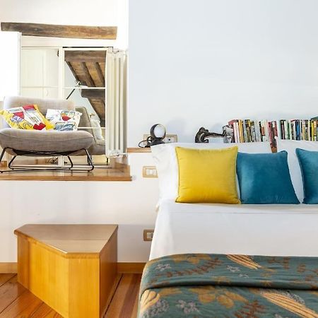 Апартаменты Monti - Stunning Loft In The Heart Of Rome'S Monti Экстерьер фото